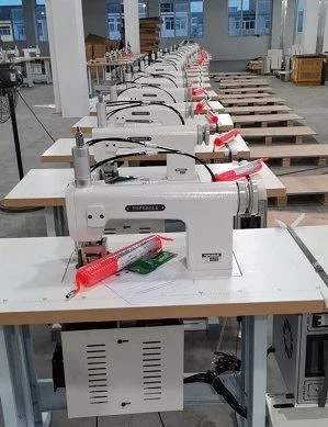 Ultrasonic lace machine