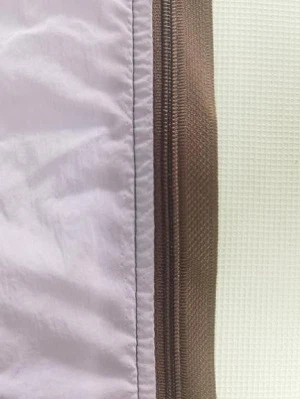 Fig. 4 zipper pressing line after adjusting the upper differential