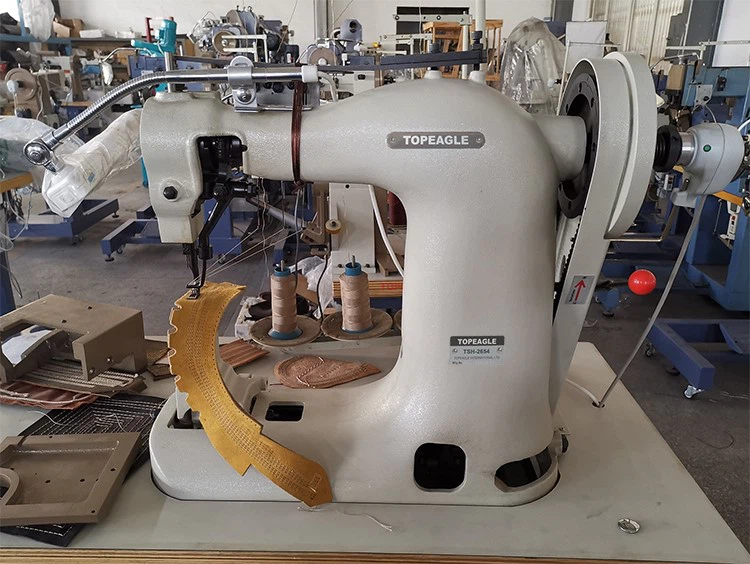 3 NEEDLE POST BED SEWING MACHINE