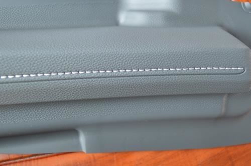 Automotive Upholstery Sewing Machine